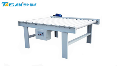 輸送機